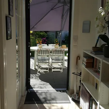 Bed & Breakfast 2 Vue Sur Le Jardin